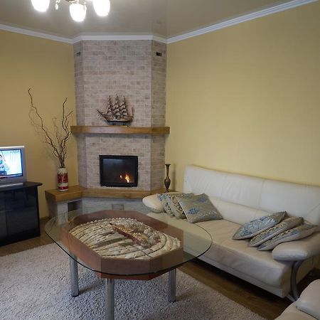 Slovac-Apartment Chişinǎu Buitenkant foto
